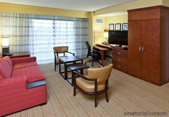 Courtyard By Marriott Buffalo Airport Cheektowaga Cameră foto